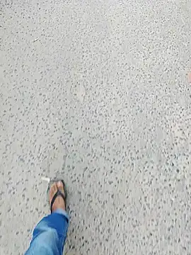 Snapshot of Saxyboy2002 chatting on November 2025 07:08:02 AM Saxyboy2002 online show from November 2025 07:08:02 AM