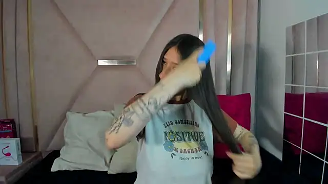 venusmorgan online show from October 2025 03:24:02 PM