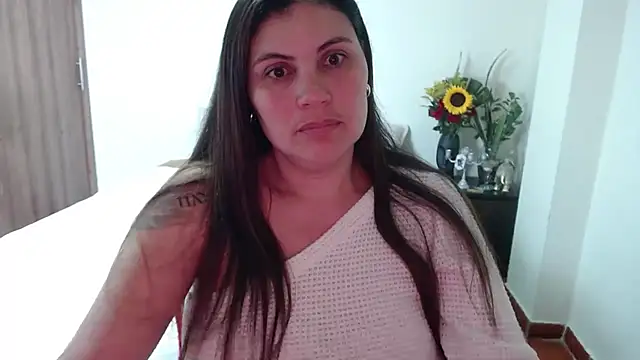 Secret Bella online show from September 2025 10:55:02 AM