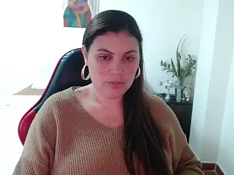 Secret Bella online show from October 2025 12:17:02 PM