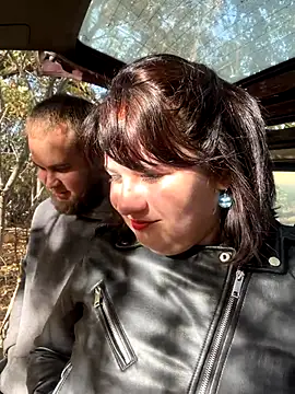 Snapshot of Big--tits chatting on October 2025 05:19:02 AM Big--tits online show from October 2025 05:19:02 AM