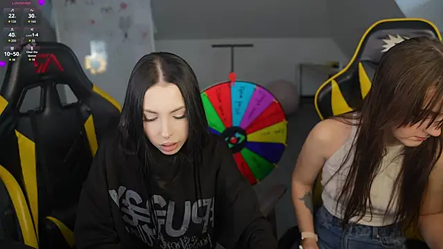 VivianSweet  online show from April 2026 10:32:01 AM