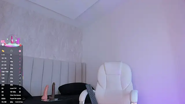 mafe-saenz online show from October 2025 11:42:01 AM