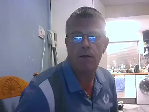 hefin18 online show from February 2025 11:15:02 PM