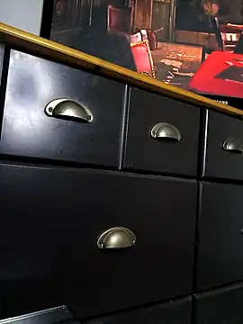 Volcaniiia online show from April 2026 09:38:02 PM