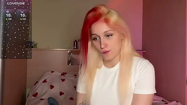 Snapshot of _Annabel_Myr_ chatting on November 2025 11:03:01 AM Annabel Myr online show from November 2025 11:03:01 AM