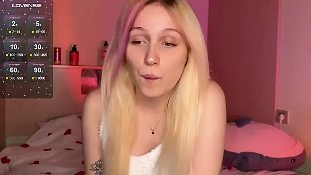 Snapshot of _Annabel_Myr_ chatting on October 2025 11:10:02 AM Annabel Myr online show from October 2025 11:10:02 AM