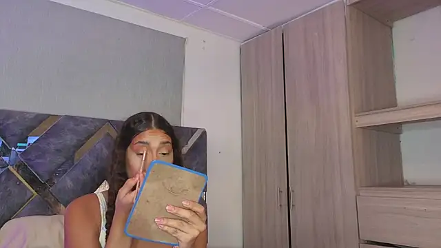 candice777 online show from December 2025 01:05:02 PM