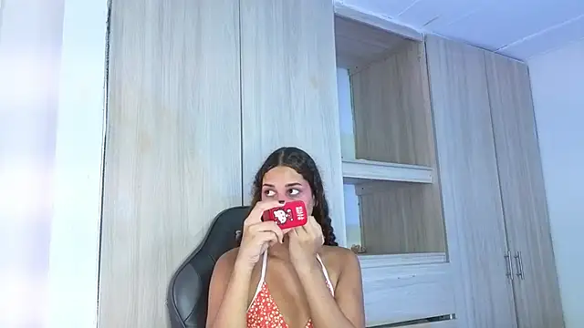 candice777 online show from April 2026 03:20:01 PM