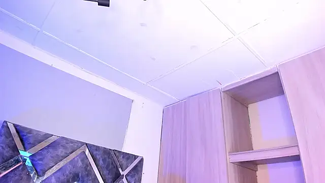 candice777 online show from October 2025 01:34:01 PM