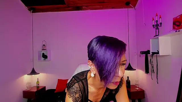 Snapshot of Trinityy__ chatting on June 2026 07:30:02 PM Trinityy online show from June 2026 07:30:02 PM