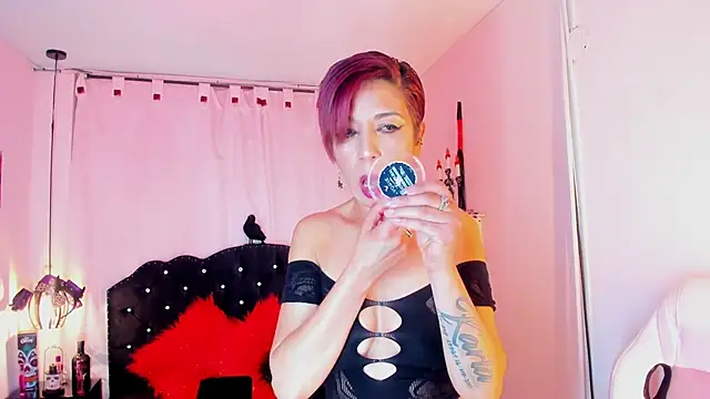 Trinityy   online show from December 2025 07:13:01 PM