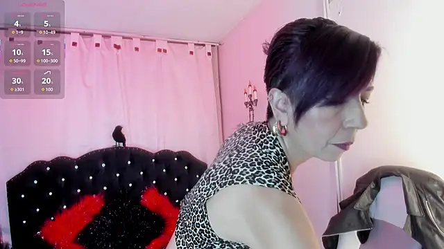 Trinityy   online show from October 2025 06:27:01 PM