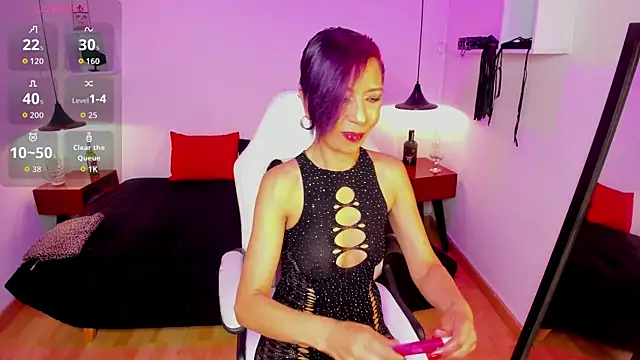 Snapshot of Trinityy__ chatting on July 2026 07:58:01 PM Trinityy online show from July 2026 07:58:01 PM