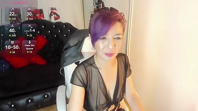 Trinityy   online show from September 2025 07:13:01 PM