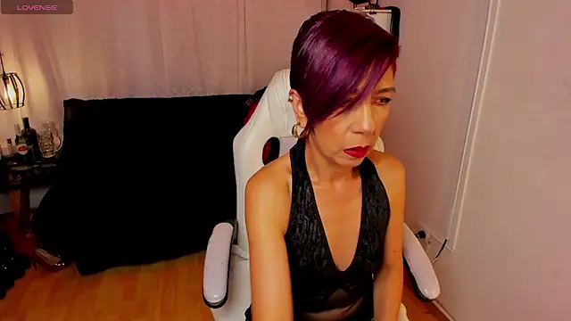 Trinityy   online show from March 2026 07:59:02 PM