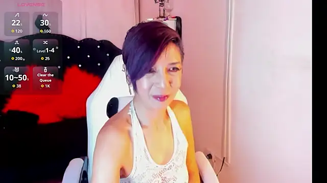 Trinityy   online show from February 2026 07:24:02 PM