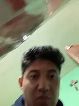 Snapshot of PerraAsquerosa_ chatting on December 2025 09:37:02 AM PerraAsquerosa online show from December 2025 09:37:02 AM