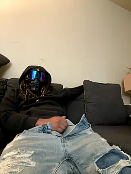 Vito lovefans online show from November 2025 02:11:01 PM