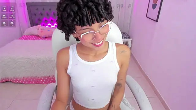 aitana kahlo online show from September 2025 11:31:02 AM