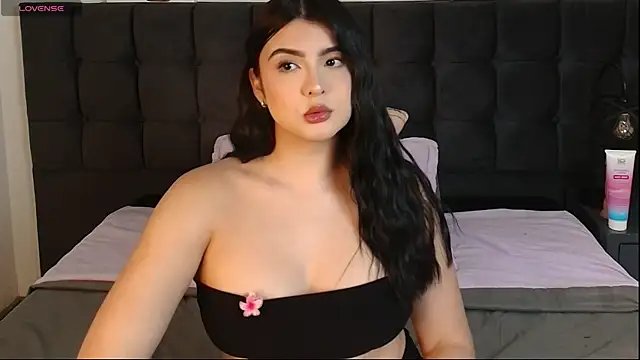 Sweety Nicole  online show from November 2025 05:01:02 AM