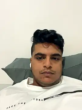 Snapshot of Noam7080z chatting on October 2025 03:57:02 PM Noam7080z online show from October 2025 03:57:02 PM