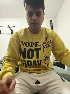 Noam7080z online show from January 2026 11:36:01 AM