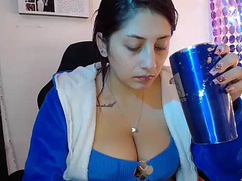 Nicol V online show from October 2025 04:11:02 AM