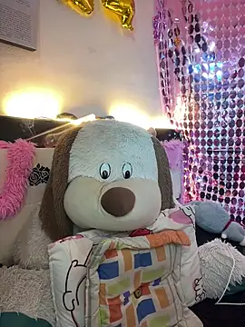 Nicol V online show from December 2025 04:59:01 AM