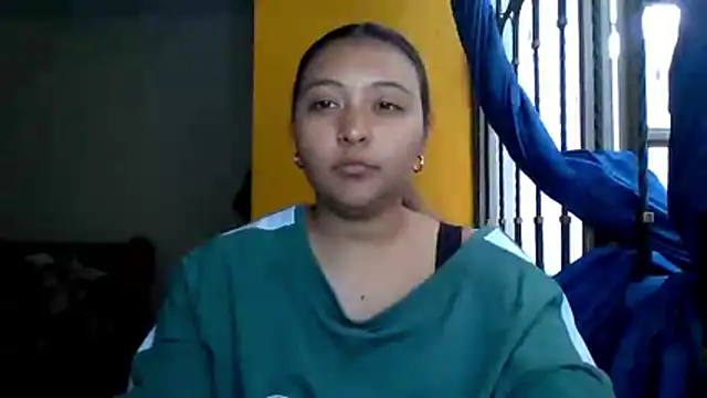 Snapshot of ALANA_150 chatting on May 2026 01:23:01 PM ALANA 150 online show from May 2026 01:23:01 PM