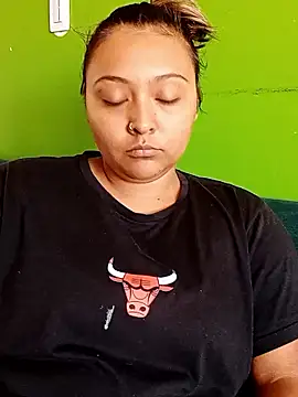 Snapshot of ALANA_150 chatting on September 2025 02:45:01 PM ALANA 150 online show from September 2025 02:45:01 PM