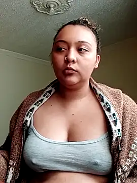 Snapshot of ALANA_150 chatting on October 2025 01:24:02 PM ALANA 150 online show from October 2025 01:24:02 PM