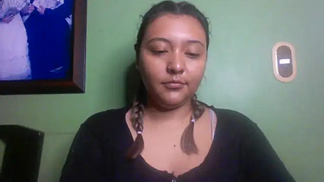 Snapshot of ALANA_150 chatting on July 2026 01:32:02 PM ALANA 150 online show from July 2026 01:32:02 PM