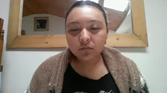 Snapshot of ALANA_150 chatting on November 2025 04:10:02 PM ALANA 150 online show from November 2025 04:10:02 PM