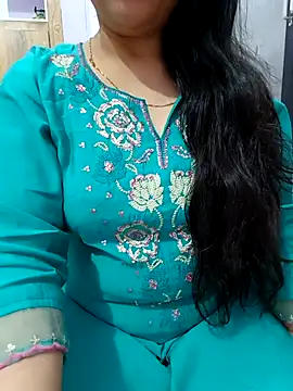 roshni agrawal0 online show from October 2025 04:32:02 PM