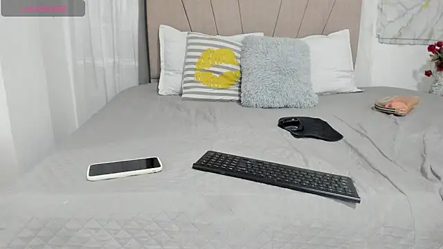 Lady miss    online show from March 2026 12:49:01 PM