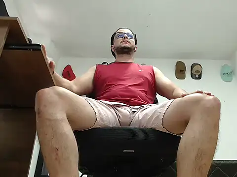 cloudsxxx online show from February 2026 07:36:01 PM
