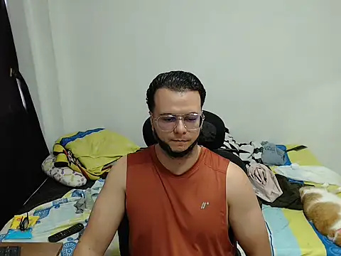cloudsxxx online show from March 2026 06:17:02 PM