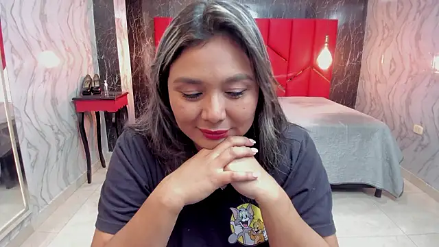 LatinaHoleQueen online show from March 2026 02:43:01 PM