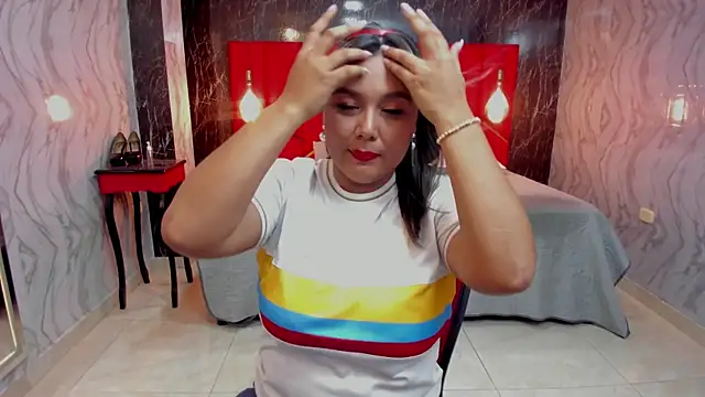 LatinaHoleQueen online show from March 2026 03:32:02 PM