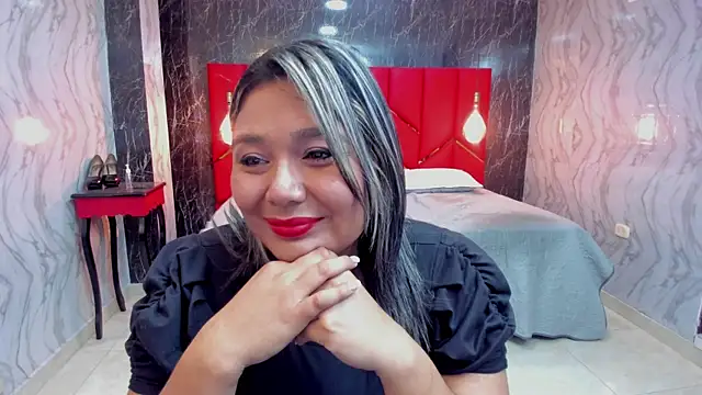 LatinaHoleQueen online show from March 2026 03:24:01 PM