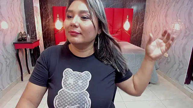 LatinaHoleQueen online show from March 2026 02:53:02 PM