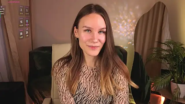 Snapshot of _Clare_Florence_ chatting on October 2025 01:47:02 PM  Clare Florence  online show from October 2025 01:47:02 PM