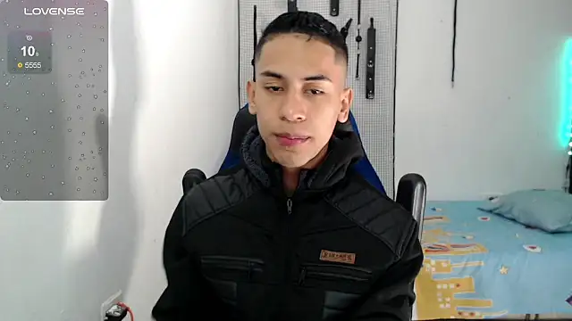 dylan apol0 online show from September 2025 04:28:01 AM