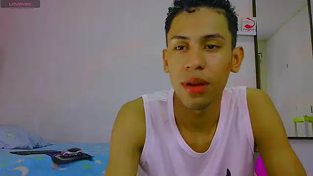 dylan apol0 online show from February 2026 05:29:01 AM