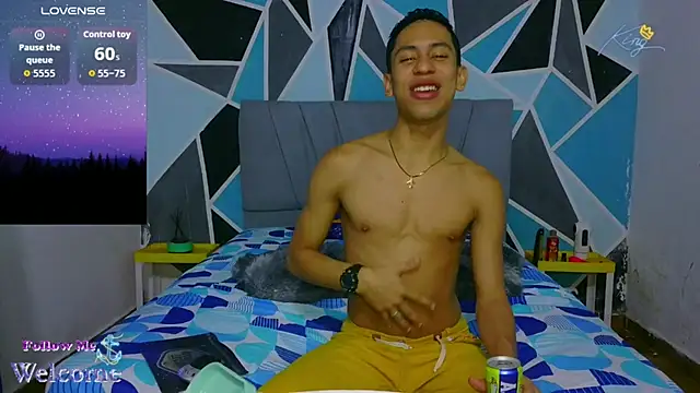 dylan apol0 online show from May 2026 01:34:01 AM