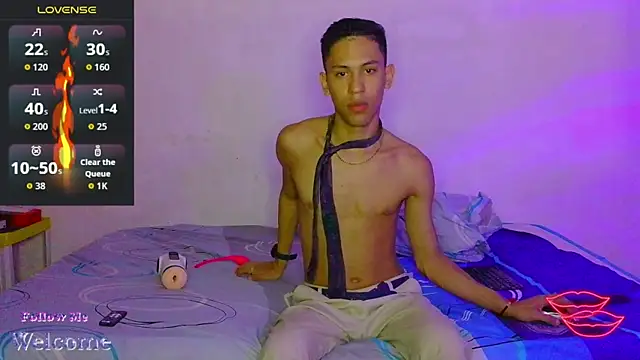 dylan apol0 online show from April 2026 12:35:01 AM