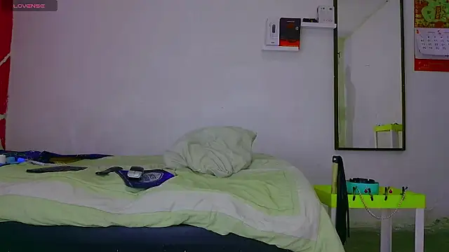 dylan apol0 online show from February 2026 06:26:01 AM