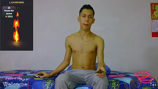 dylan apol0 online show from March 2026 03:17:02 AM