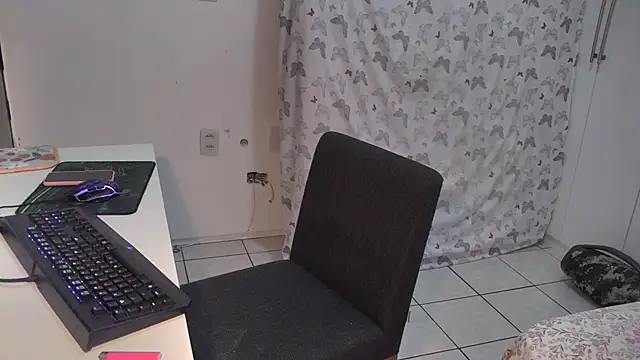 Snapshot of raposinharabuda chatting on October 2025 05:21:02 PM raposinharabuda online show from October 2025 05:21:02 PM